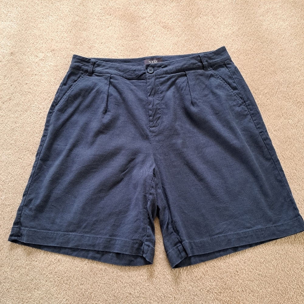 NYDJ Women's Linen Shorts Size 8 Pleated Blue Classic Pockets High Rise